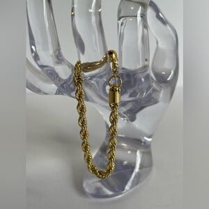 NWOT Luxurious Gold Plated Chain Link Bracelet
